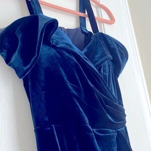 Elegant blue velvet sheath gown - petite length